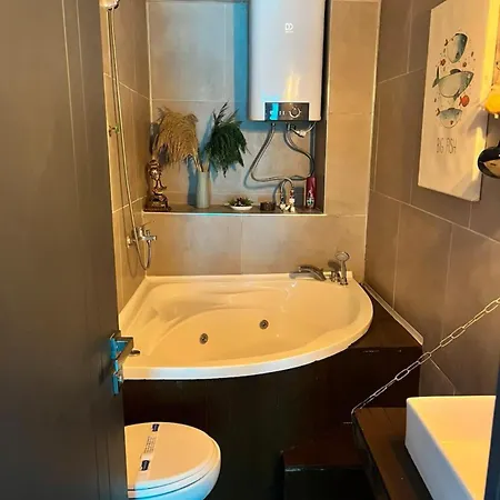 Jacuzzi House In The Loc Of Apartman